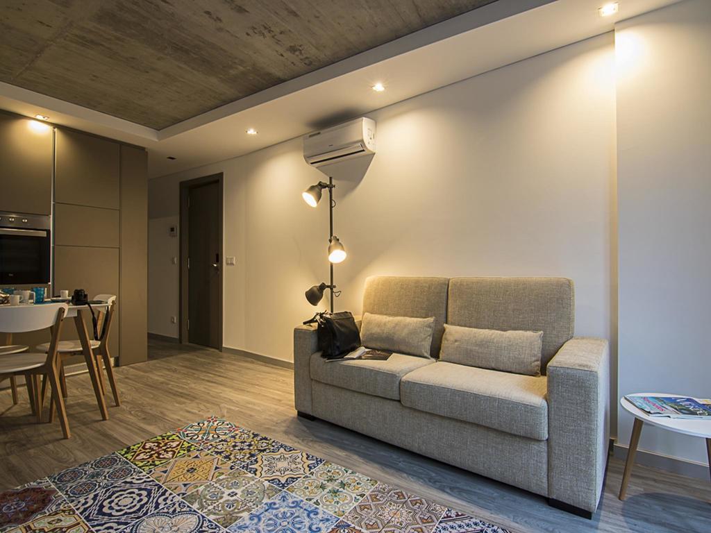 S. Goncalinho - Suites Apartments Авиеро Екстериор снимка